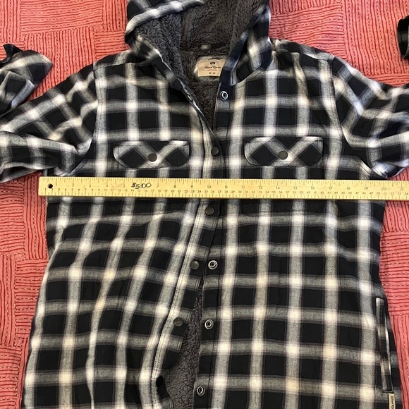 Teen boy medium size Black /White Plaid Hooded Jacket ( or fits women’s small) - Picture 7 of 13